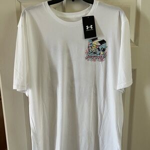 Under Armour t shirt